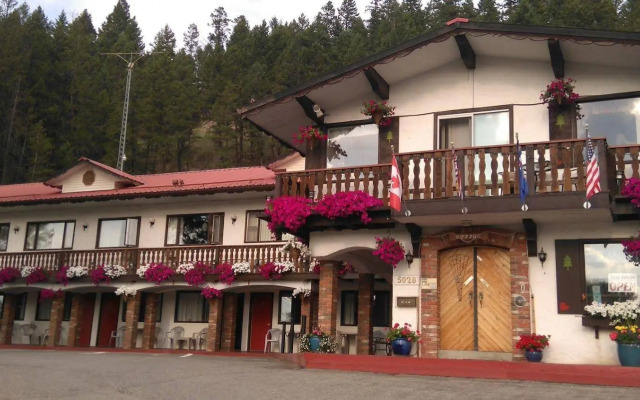 Gables Motel