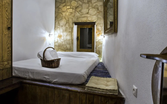 Lindos Boutique Rooms - Adults Only