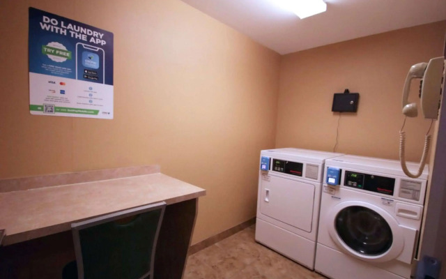 Hampton Inn & Suites Jacksonville - Beach Blvd/Mayo Clinic
