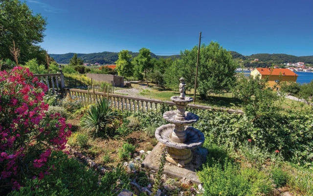 Holiday House Mali Raj - 3 Br Apts