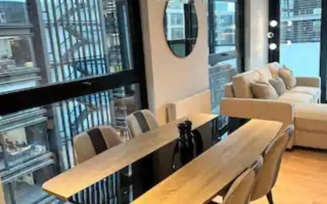 Exquisite 2-bed Apartment in Central London