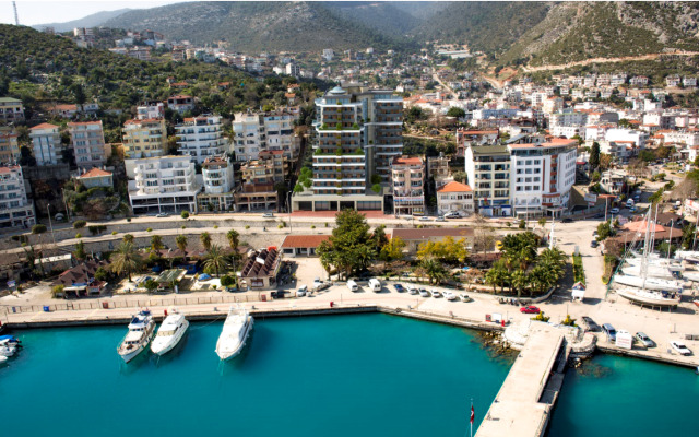 Fortunella Suits & Villas Hotel