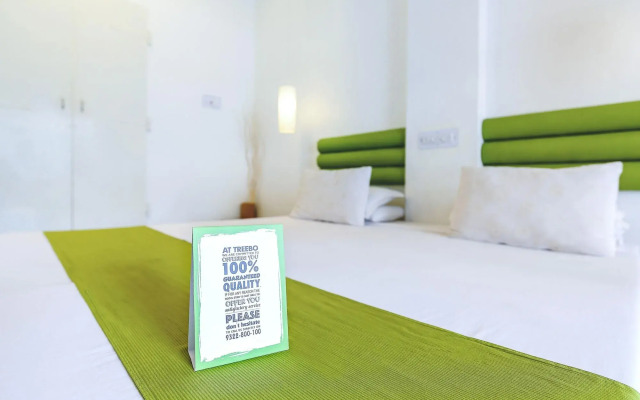 Itsy Hotels Red Lotus Heritage, Promenade Beach