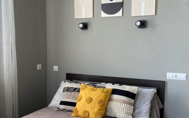 Апартаменты на набережной Максима Горького 49Б