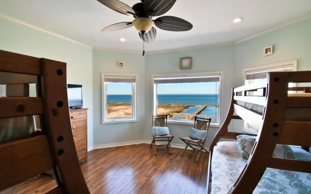 Tidal Wave - 2636 Bienville