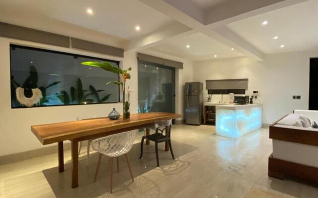 Blanc Residence