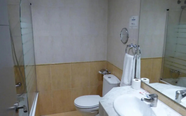 Holiday Inn, the niu - Loco Munich North by IHG