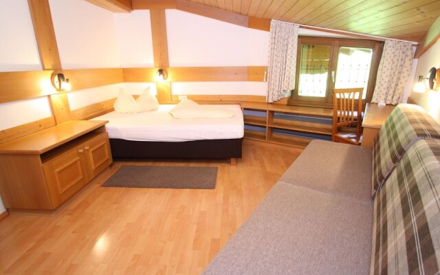 Beautiful Apartment Near Ski Area in Hinterglemm