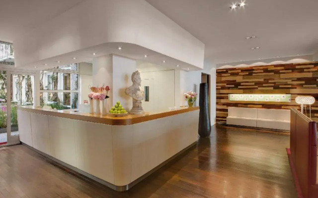 Boutique Hotel Atrium