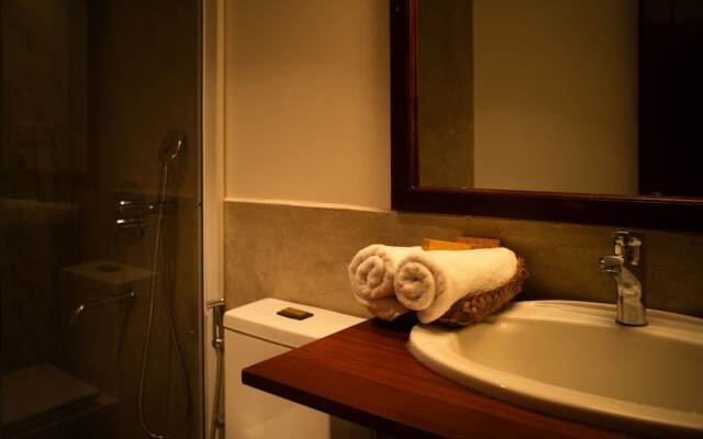 Neevana Hotel Hikkaduwa