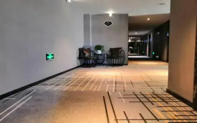 Wangjing Business Hotel