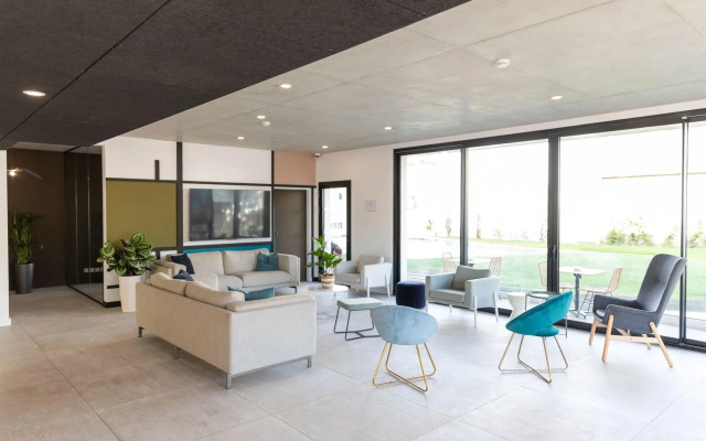 Golden Tulip Martigues Provence