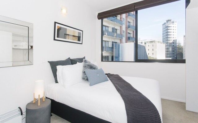 TOWNY - Top Floor Tranquility - 2 Bedrooms