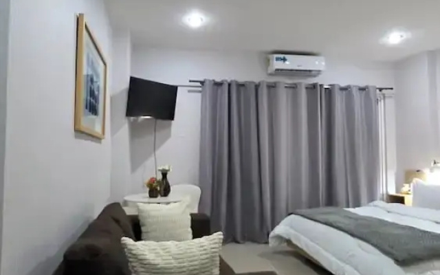 The Gallery Luxury Suites CPG