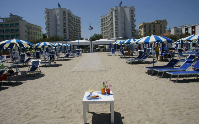 HR Resort