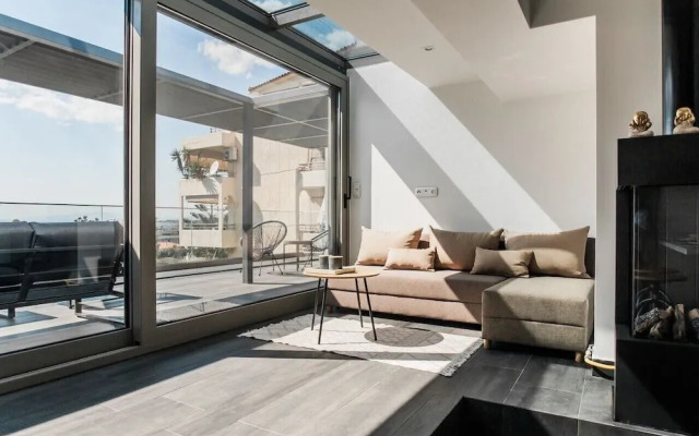 Riviera Luxury Penthouse by the Beach