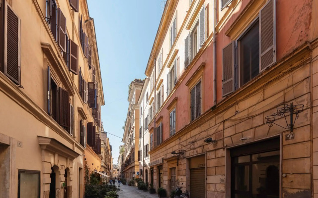 Spanish Steps Corner