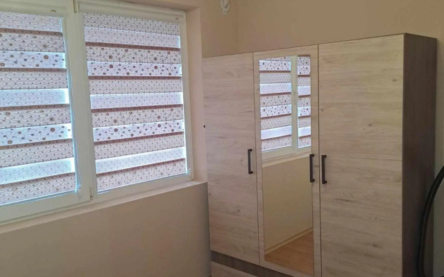 АПАРТАМЕНТ Амира 2