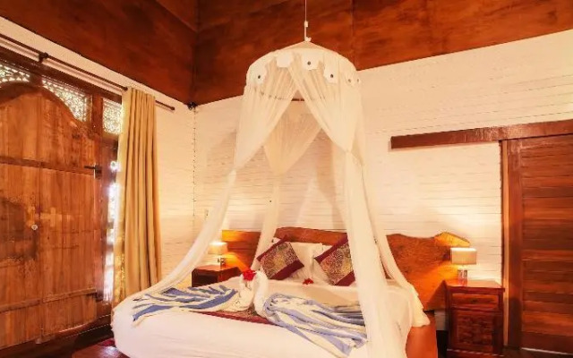 Warisan Villa By Yom