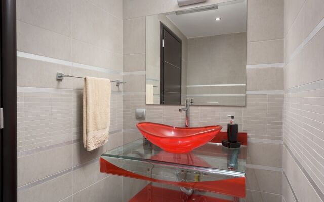 Quinn Hill Luxury Villa