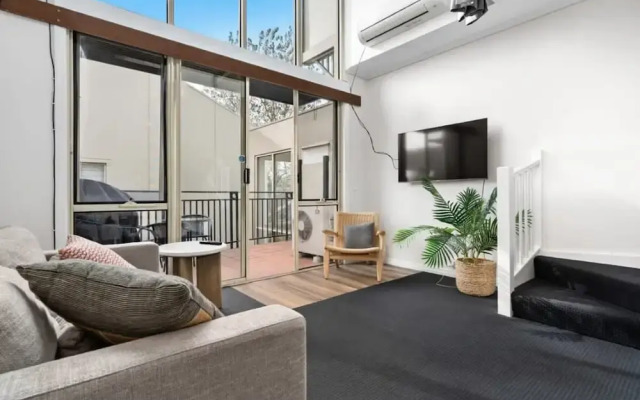 Prahran 3 Bed Escape - Close to Everything