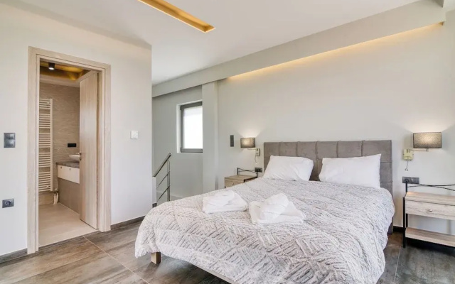 Serenity Suites Sea View 1