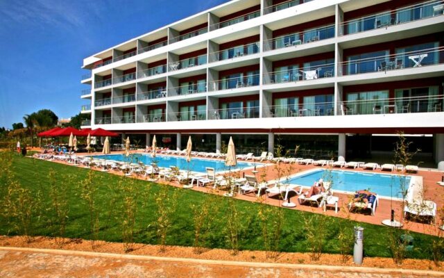 Areias Village Beach Suite Hotel