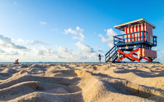 Ocean Drive Apartments