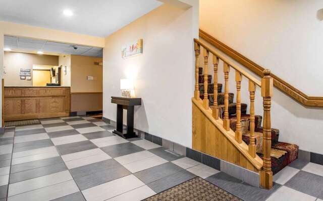 Quality Inn Mauston I-90