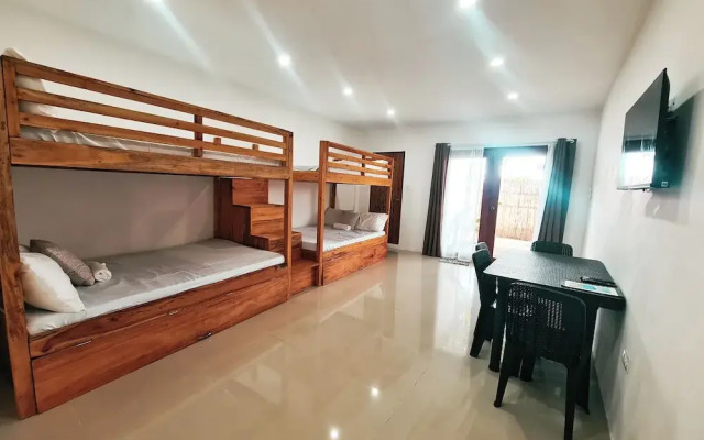 148 Guesthouse and Resort
