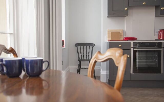 Beautiful City Centre Apartment - Bath
