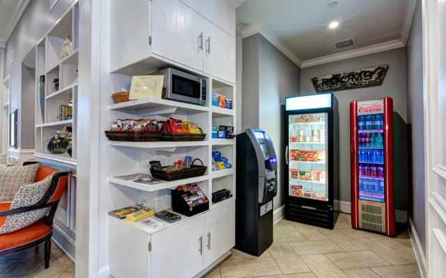 Hotel St. Pierre®, a French Quarter Inns® Hotel