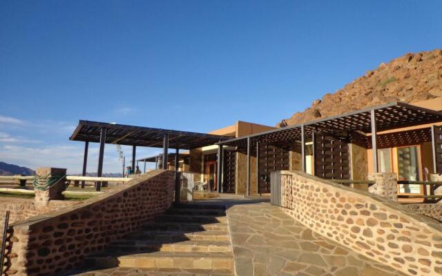 Greenfire Desert Lodge