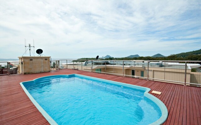 The Summit, Unit 4/25 Tomaree Street