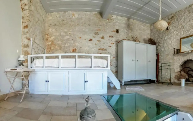 Traditional seafront apartment