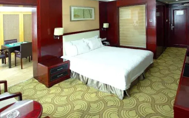 Oriental Hawaii Holiday Hotel