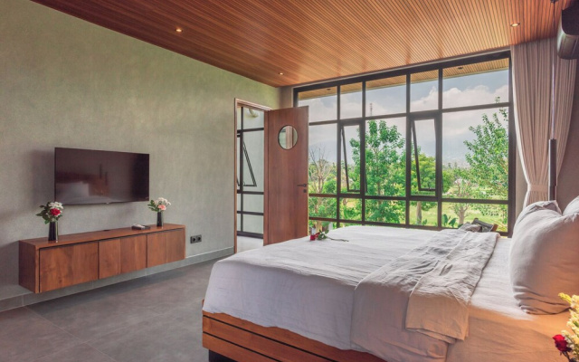 Sea View Pool House – Guest Rooms – Singaraja
