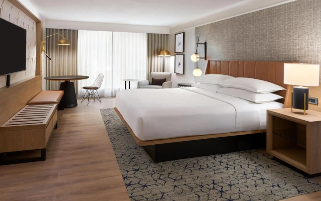 Sheraton Gateway Hotel In Toronto International Airport