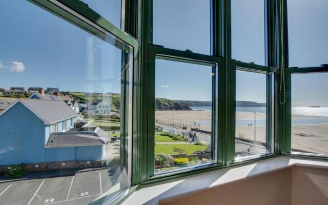 32 St Brides Bay View Apts