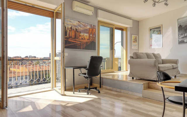 Stylish 2BR flat next to Navigli