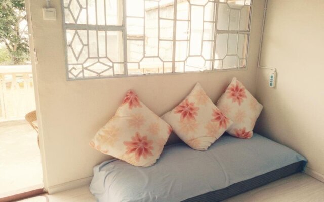 Dali Xizhou Xingzou Youth Hostel