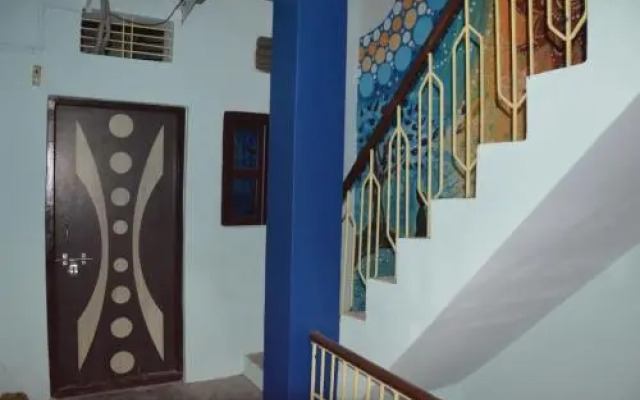 Aniket Paying Guest House