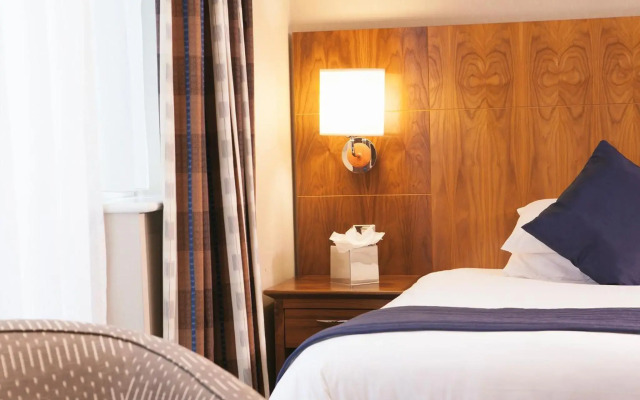Harbour Heights Hotel