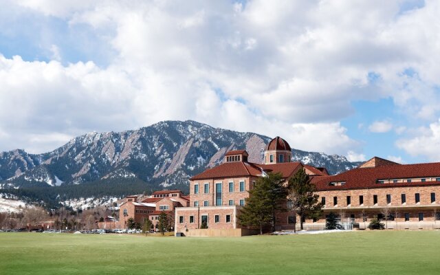 Residence Inn Boulder Canyon Boulevard