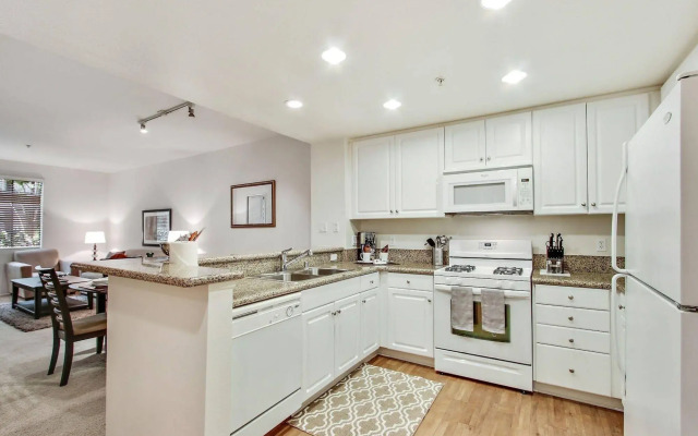 Global Luxury Suites at The Village