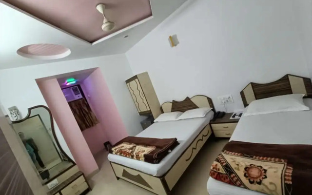 OYO 3552 Hotel Broadway