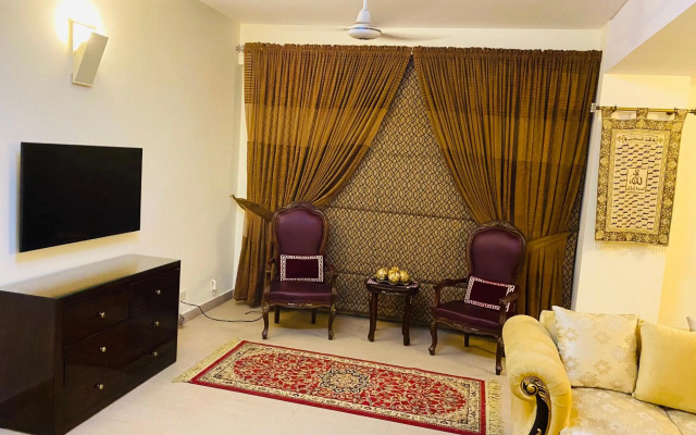 Royal Two Bed Luxury Apartment Gulberg