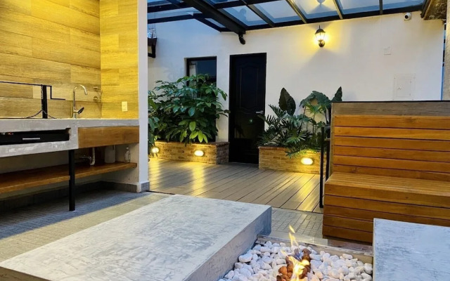Casa Santafe - Coliving Hotel