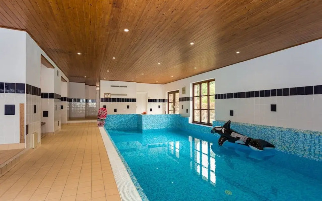 Prixford Barton 6 Bedrooms