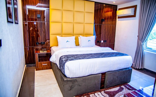 Fritz Apartments and Suites
